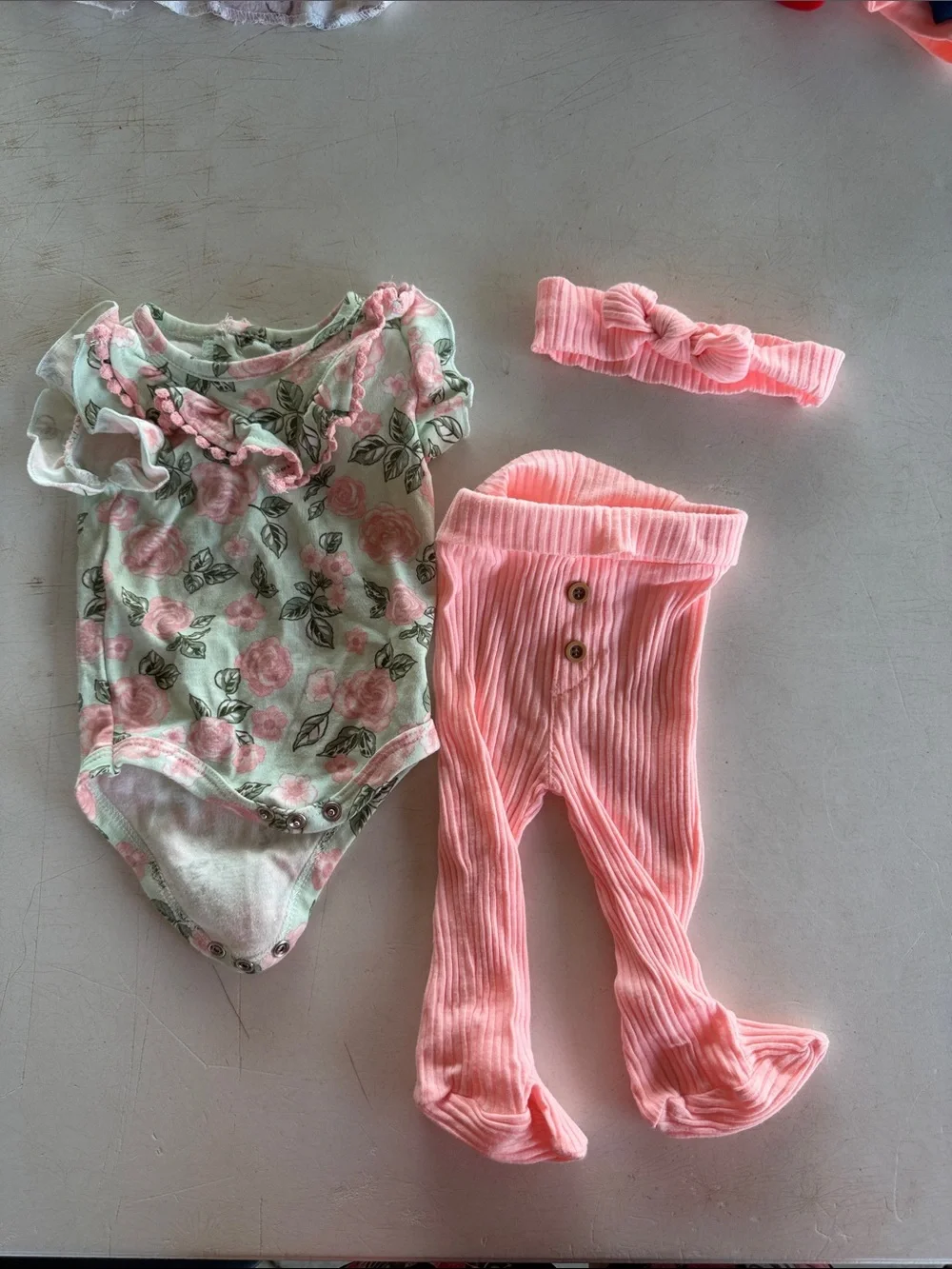 Daisy Fuentes Floral Ruffle Baby One-Piece with Ribbed Footed Pants and Headband